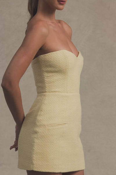 Talina Sweetheart-Neck Strapless Structured Mini Dress in Pastel Yellow